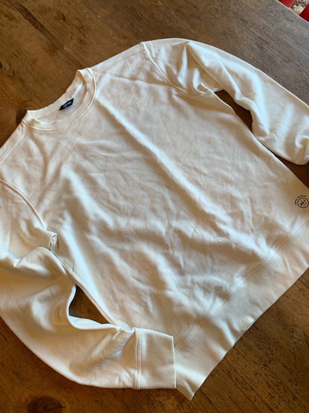 AllBirds Off-White Crewneck Sweatshirt - Picture 14 of 16